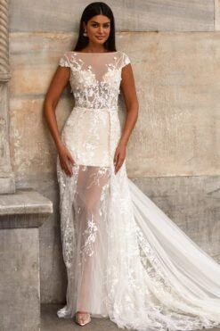 Alara Gown -Highend Dresses 10 61d767e5 a798 46a9 99fc 90fd49ba6733