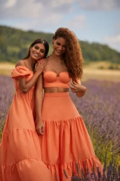 Celia Set -Highend Dresses 110 cb438c25 e5a7 4c43 b583 2675c6e432a7