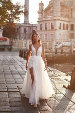 Sanem Gown -Highend Dresses 11 4d4ec215 eebd 4164 a9b0 261752b4165c