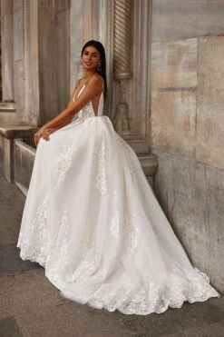 Ela Gown -Highend Dresses 122 29b8a98d 2274 45e0 9ae1 4a7e43a7b7cf