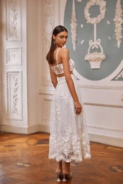 Aella - White -Highend Dresses 15 16897a45 fae7 4bf4 b61f 47c36bb0e1df