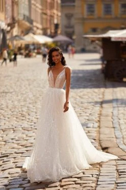 Avery Gown 10 Avery Gown -Highend Dresses 18 77f4e132 ce0e 482f 8bbc fd5510029209