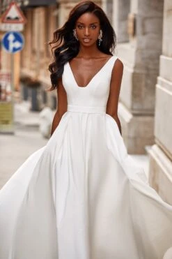 Keri Gown -Highend Dresses 18 882f50d9 d7d4 450c bd02 f3683a800c92