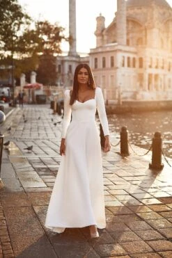 Lale Gown -Highend Dresses 2 3358f18d c7ff 46db b192 78eda89bde08