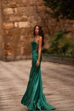 Felicita Satin Gown - Emerald 8 Felicita Satin Gown - Emerald -Highend Dresses 329 cded2d8e 91ac 46b8 984e 83ded3886878