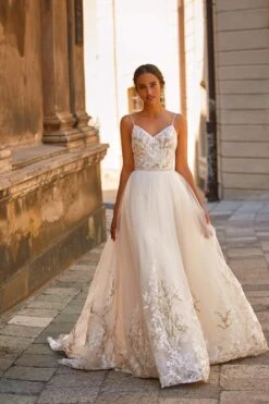 Luxe Clair Gown -Highend Dresses 33 866e8935 436f 4331 b914 c35fb3055dd3