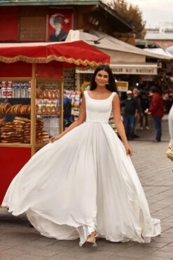 Elnara Gown -Highend Dresses 35 18d06904 605c 4f63 959b 7226633dc9f1