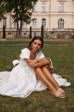 Lara Dress -Highend Dresses 36 a6379d61 ed3b 4a94 acfb 65ada91fbd86