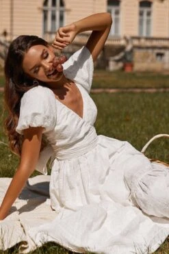 Lara Dress -Highend Dresses 37 ba974f68 32e5 4bb8 83d4 70303a13bd05