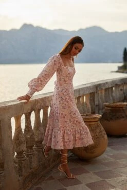 Sanela Dress -Highend Dresses 3 17313607 a97f 48c3 8fec 4c021aa321e5