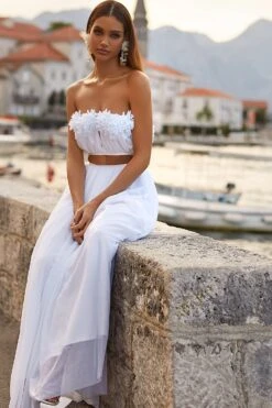 Yiras Set -Highend Dresses 60 71ab621d f1d6 471b a4c0 7342e784fd77