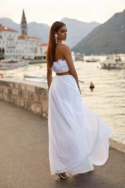 Yiras Set -Highend Dresses 61 9d91655a 5ca0 4114 8251 4eb92039f6e6