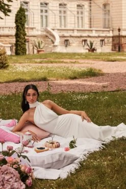 Sofia - White -Highend Dresses 62 7a767167 c533 4f73 8d65 ea5bb6c9b30b