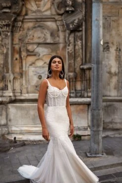 Aysun Gown -Highend Dresses 70 a2252a0f da60 4901 8127 b16478acf1b2