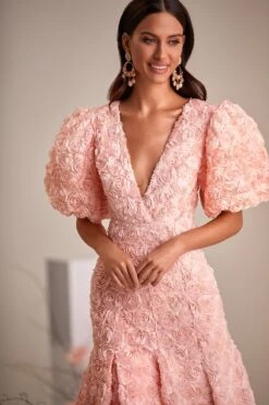 Simona Dress -Highend Dresses 7 118a5daa bbc8 45df a4f1 77e5355a8480