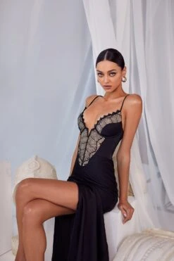 Greta - Black -Highend Dresses 8 ee705456ece c702 4056 8d3c 664b94257b23 1600x e09273fa 260b 466a 9787 40da97c16957