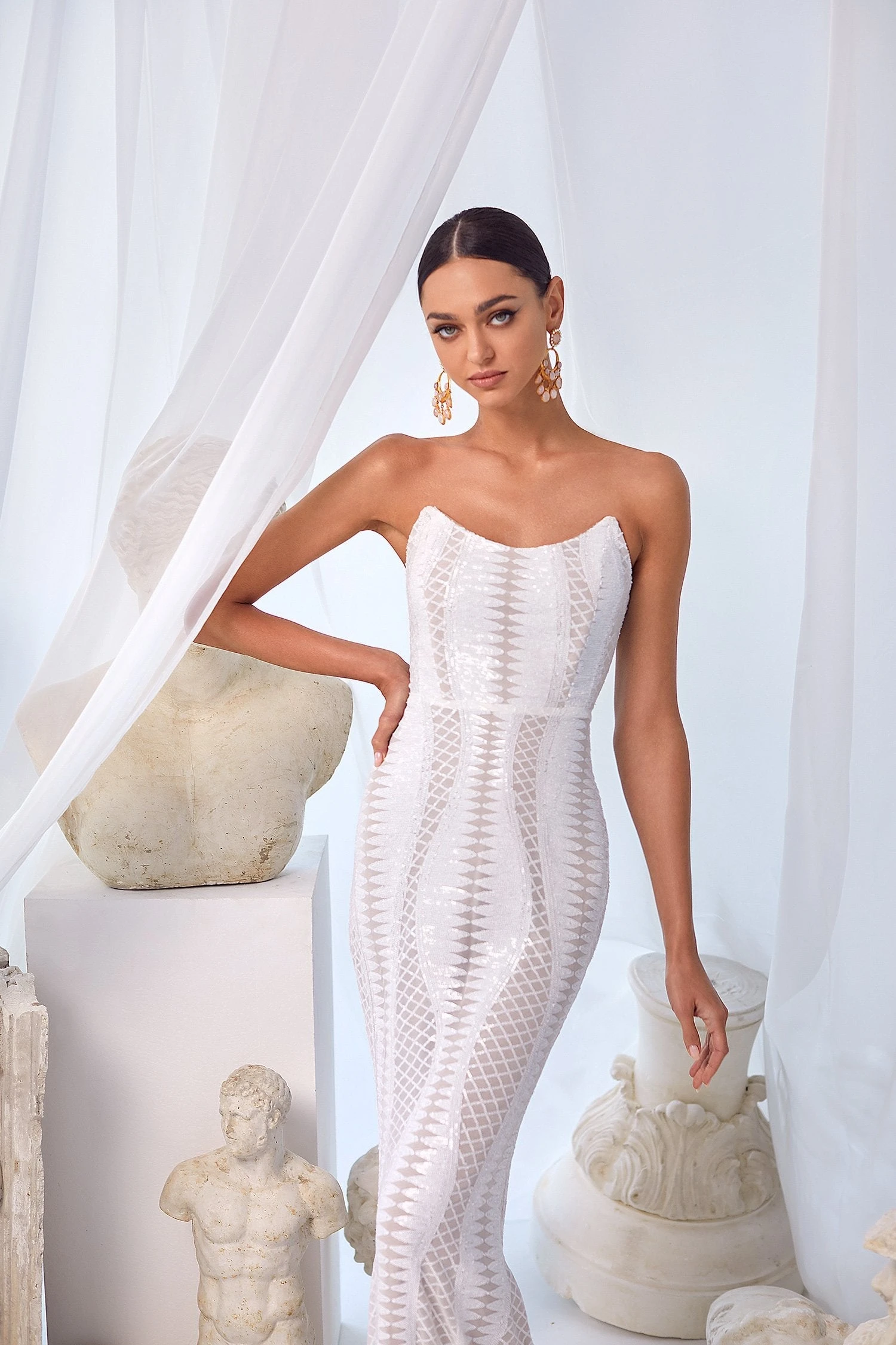 Nora - White 7 Nora - White - Image 5