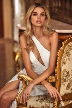 Cyra - White -Highend Dresses 9 1fb04db7 ec9e 49ed 8f68 480c42dd11d4